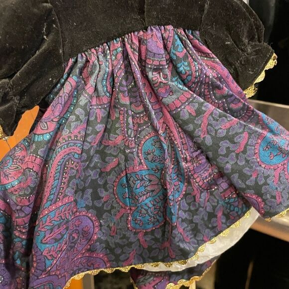 4 Daisy Kingdom Doll Dresses With Bonnets NWT - Picture 12 of 15